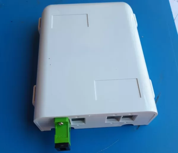 Розетка настенная FTTH